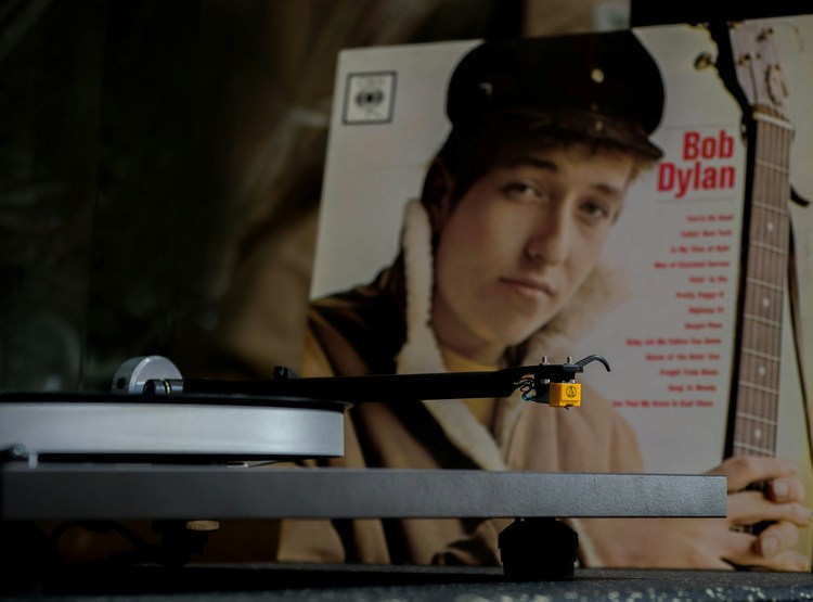 Record player and Bob Dylan album